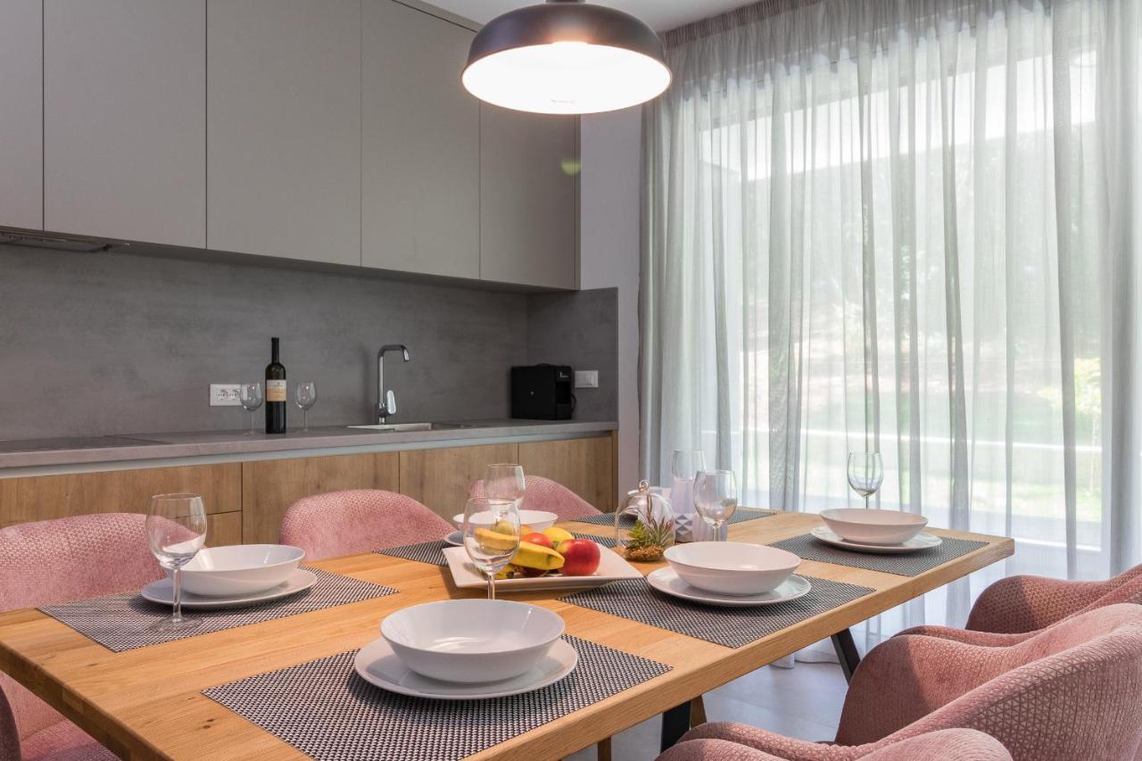 Luxury Apartments Magali 1 Rovinj Exterior foto