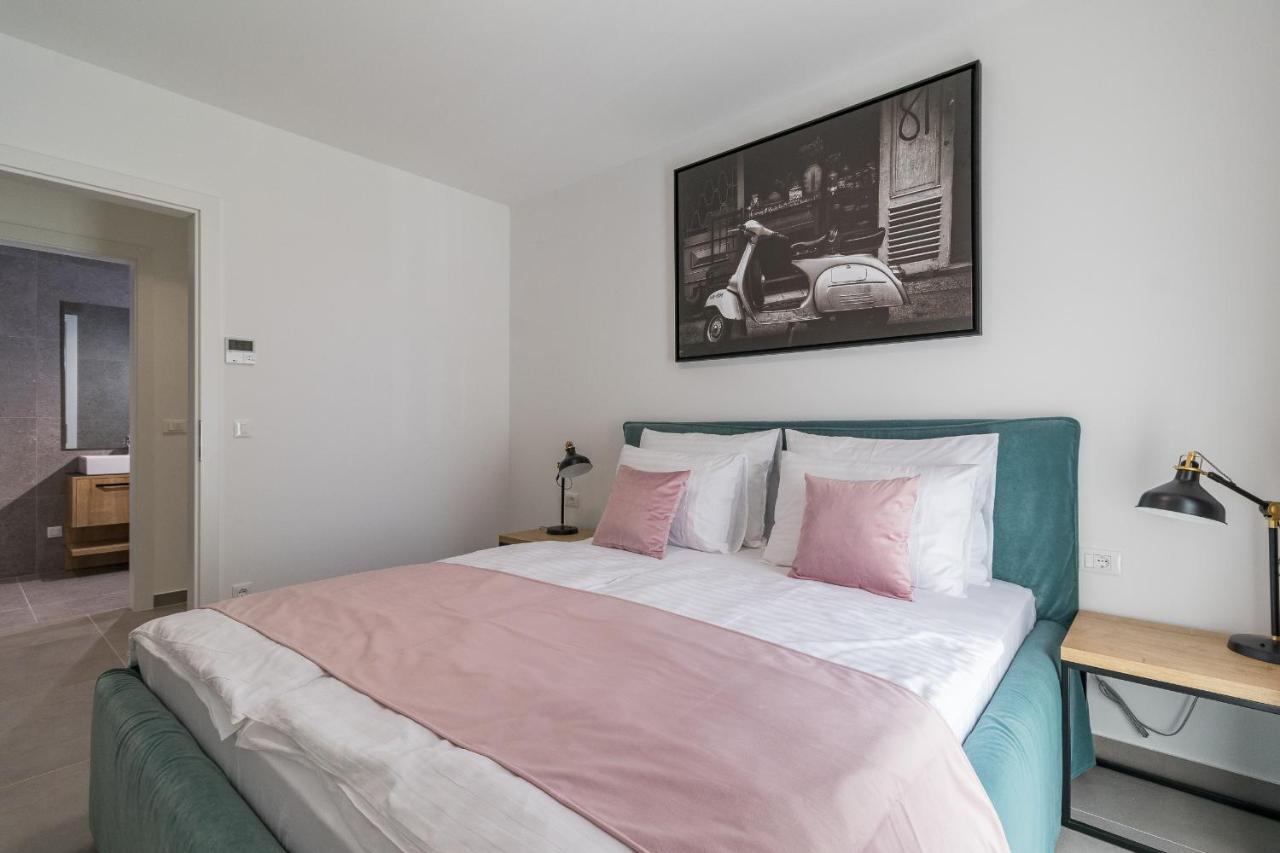 Luxury Apartments Magali 1 Rovinj Exterior foto